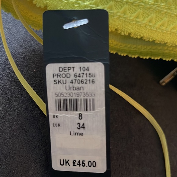 River Island size 8 - Picture 3 of 3